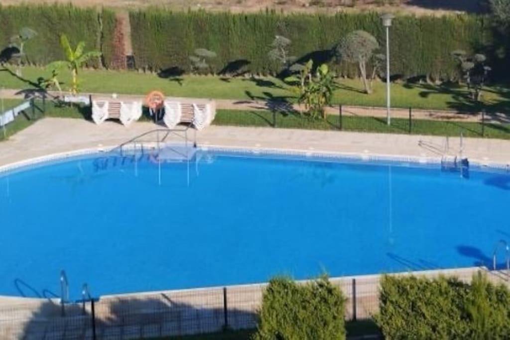 Casa En Ruta De La Plata Con Piscina Comunitaria Villa Guillena Exterior photo